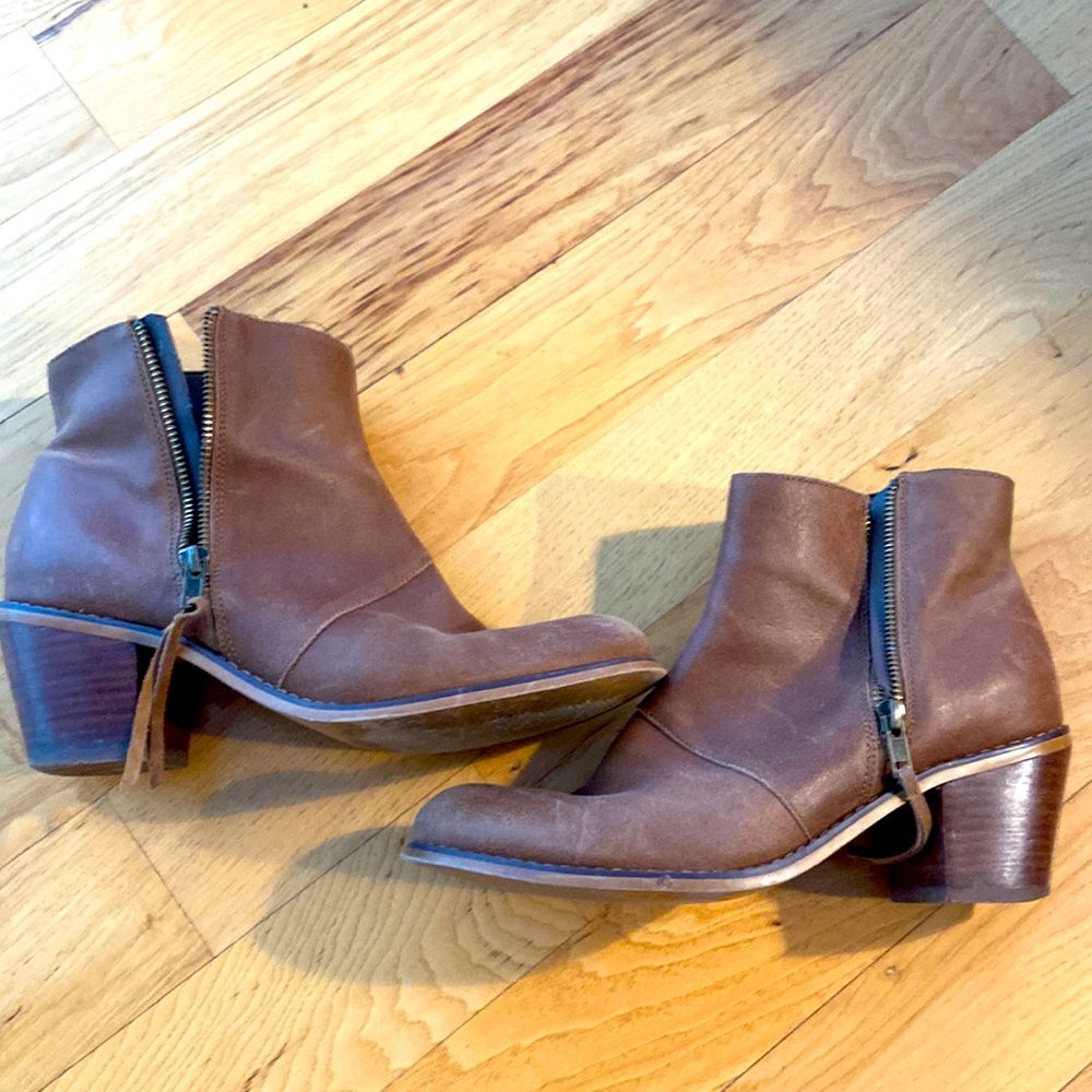 Sole Society heel boots size 9.5